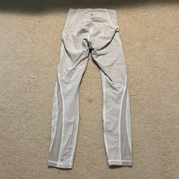 Lululemon light gray athletic leggings - Picture 6 of 6